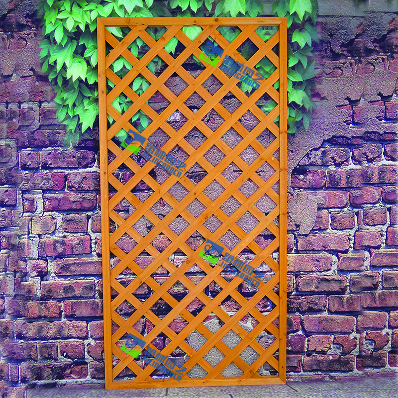 Wooden SQ lattice